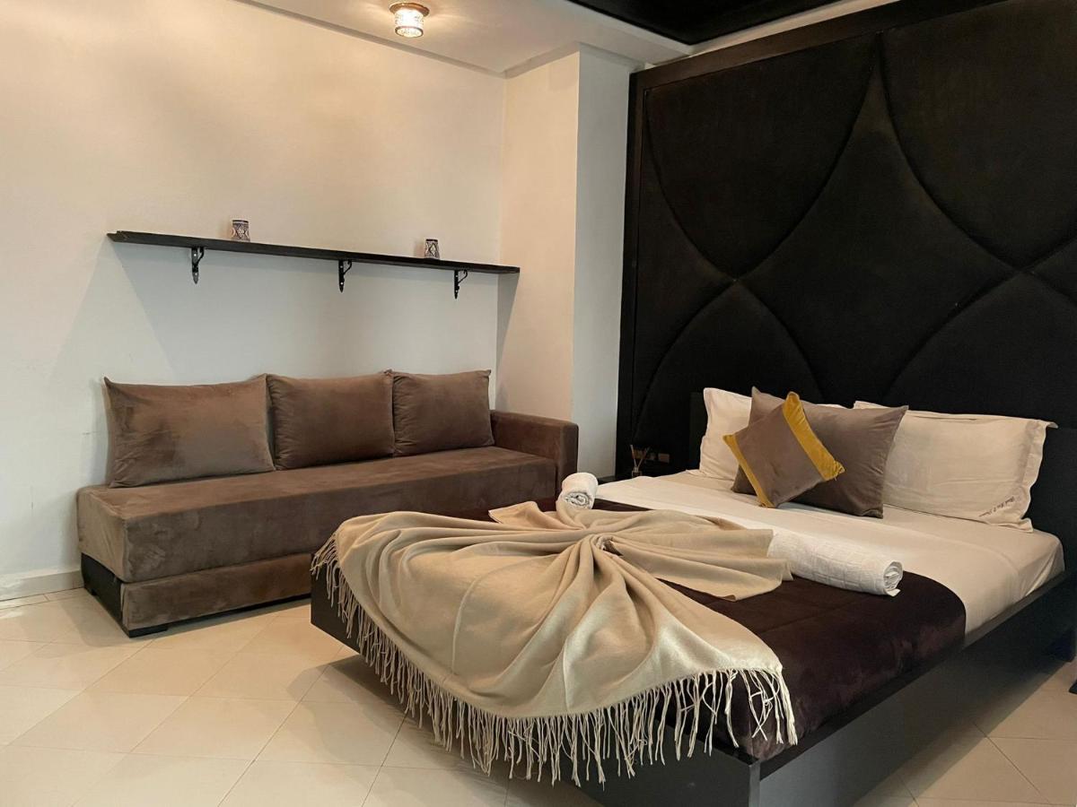 Riad Akiba Ex 7 Pierres Esauira